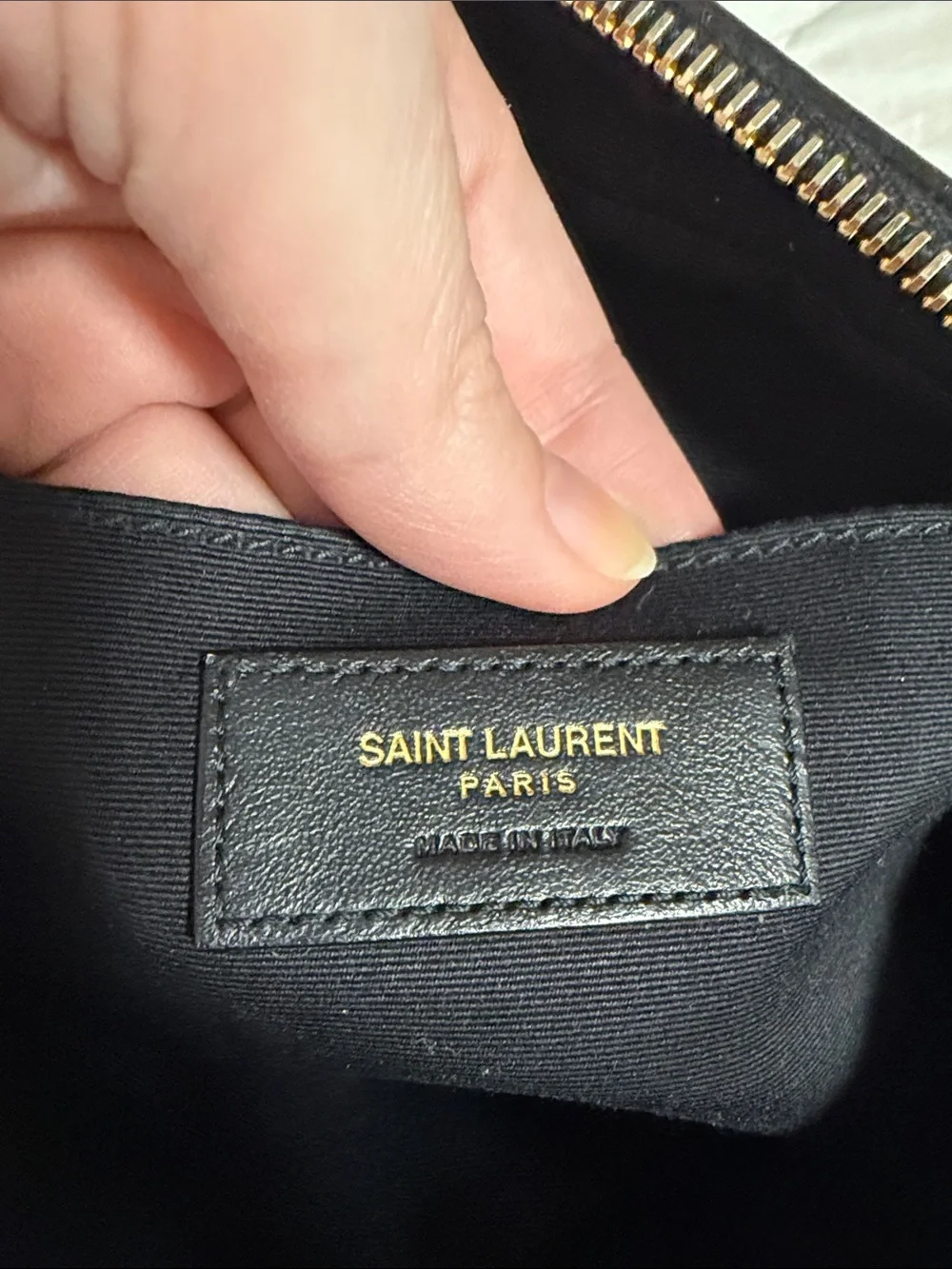 Yves Saint Laurent Leopard Print Camera Bag with Tassel - Picture 4 of 14